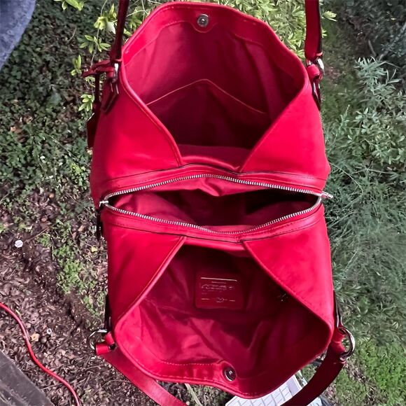 COACH Edie 31 Women's Tan/Red Shoulder Bag with Silver Hardware AUTHENTIC - Picture 3 of 8